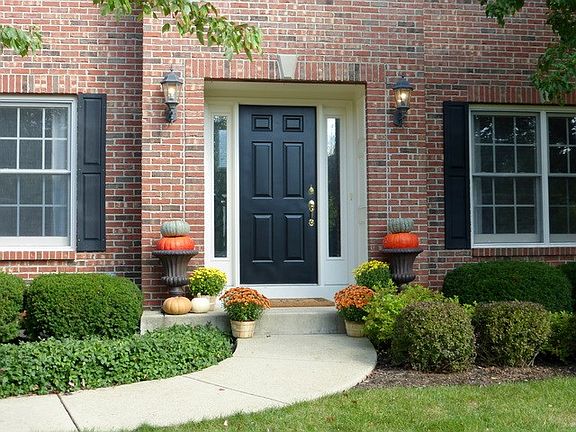 3rd image of 645 Waterside Dr