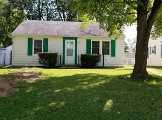 2004 N Rosewood Ave, Muncie, IN 47304