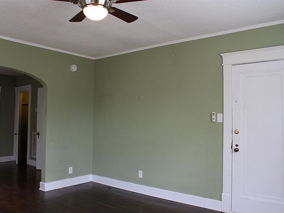 2nd image of 2706 Acklen Ave APT 2