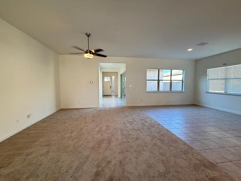 9541 E Theia Dr — Photo 12