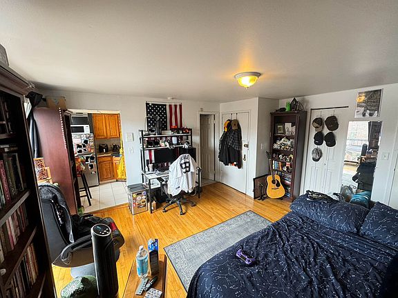 3rd image of 32-75 31st St #4R