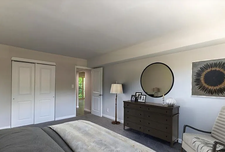 104 E Gibbsboro Rd — Photo 3