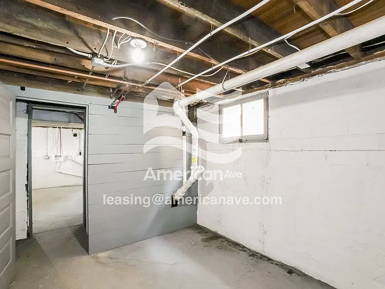 1371522_013_basement_13767346.jpg