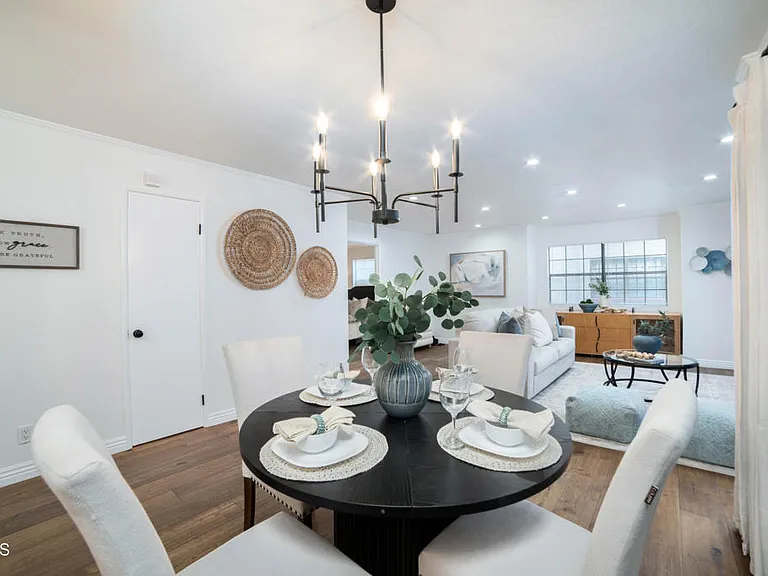 130 Monterey Rd #205 — Photo 11