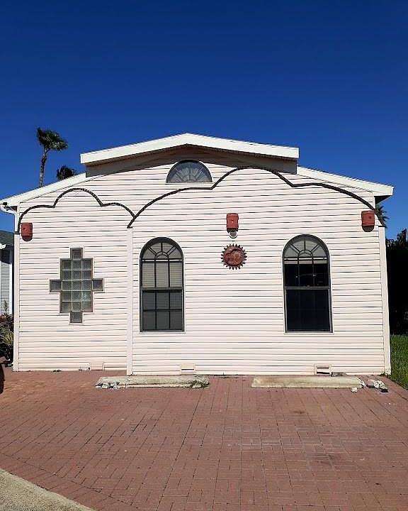 1st image of 101 Bonnet Dr