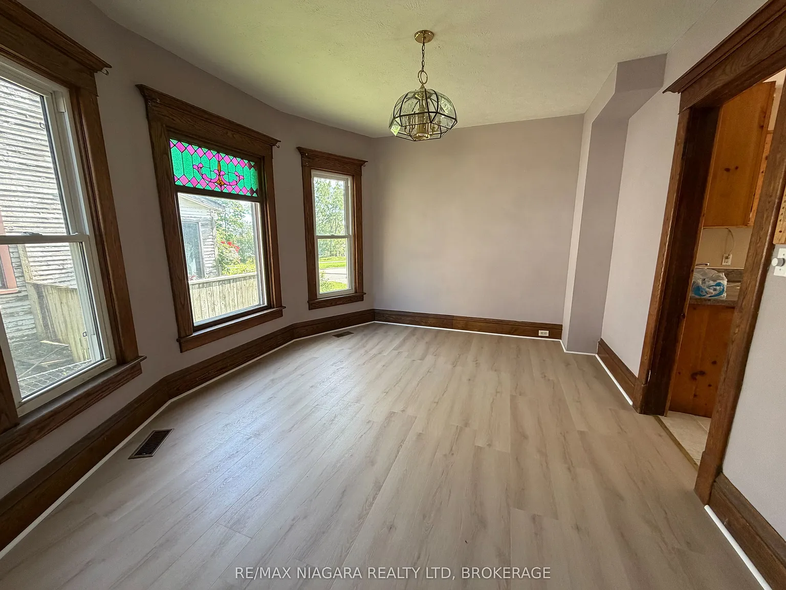 3 bed, $2,350 — Photo 4