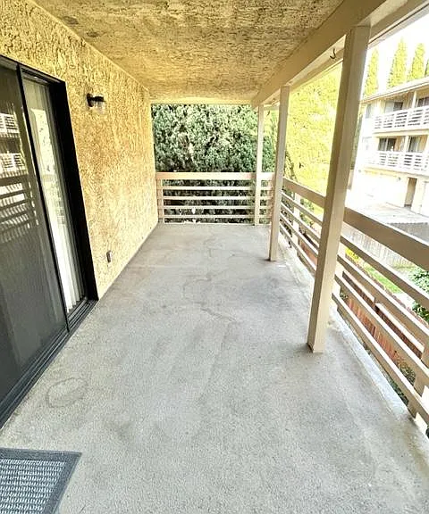 16762 Moody Cir — Photo 10