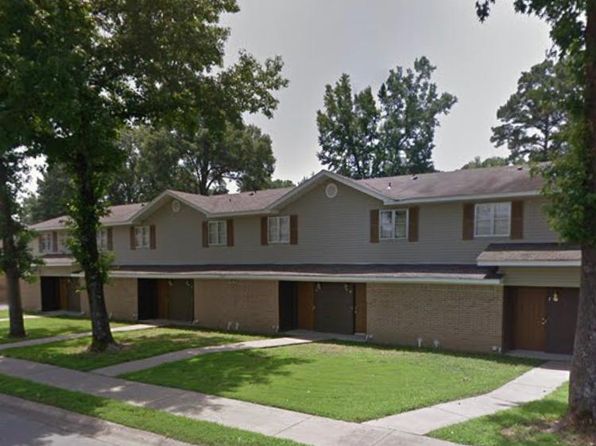 5829 Valley Dr