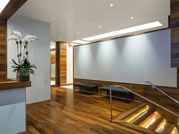 5th image of 301 E 47th St APT 17C