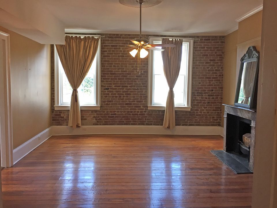 1st image of 935 Saint Peter St #3A