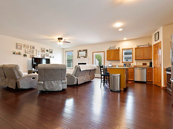 4th image of 6424 Edgewood Rd
