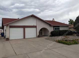 9708 Lona Ln NE, Albuquerque, NM 87111