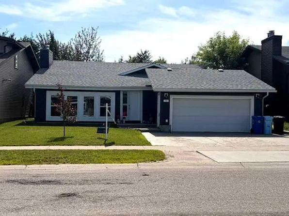 188 NW Blanchett Rd, Wood Buffalo, AB T9K 2H2