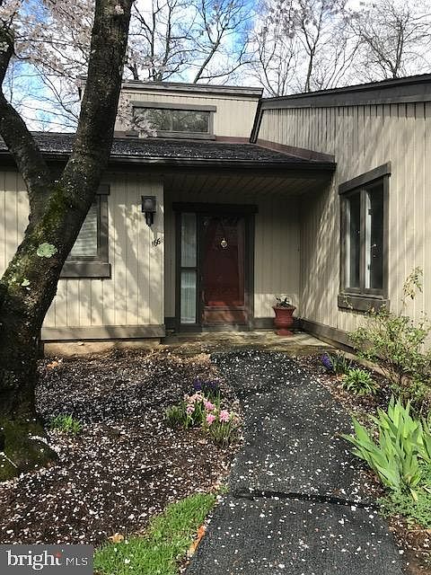2nd image of 166 Chandler Dr