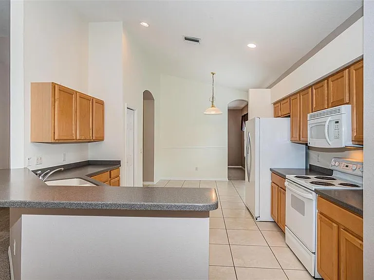3254 Stonebridge Trl — Photo 16