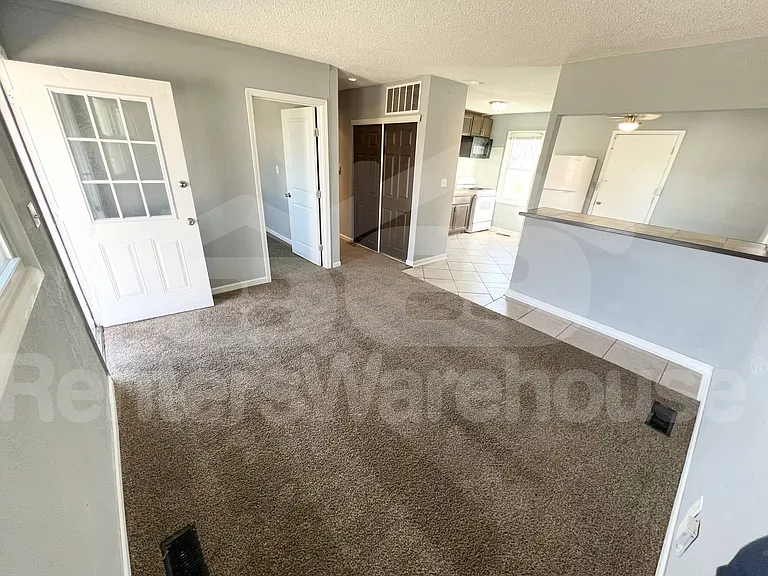3736 Cypress Ave — Photo 6