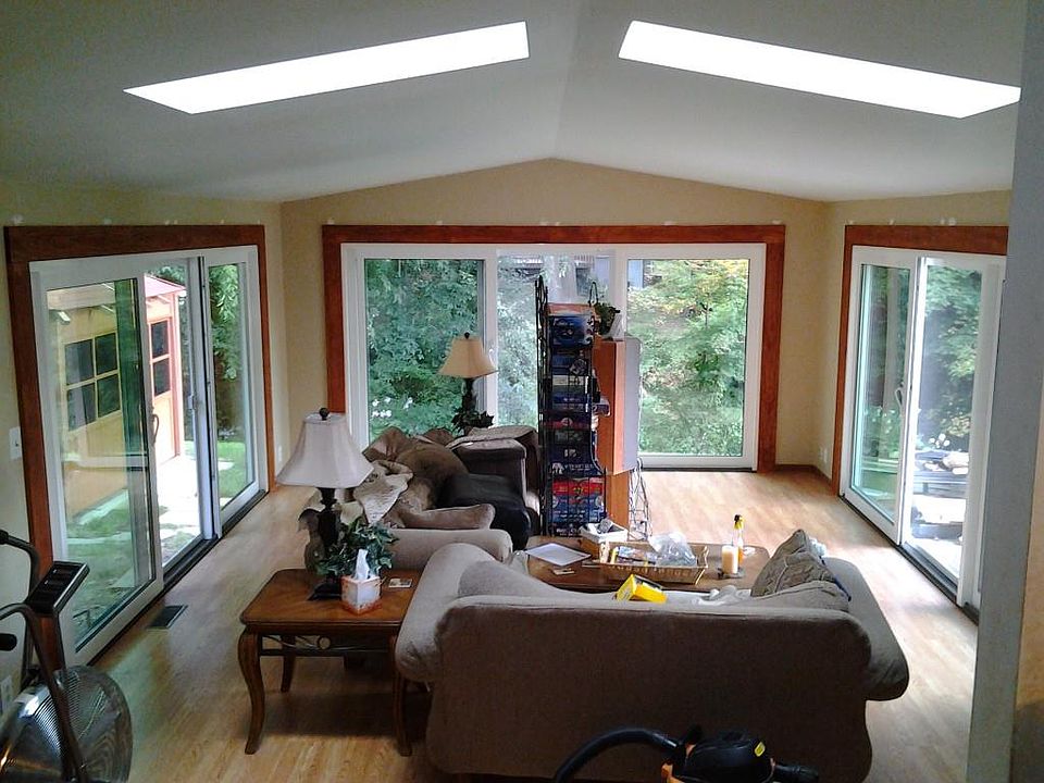 2nd image of 5544 Greenboro Dr SE