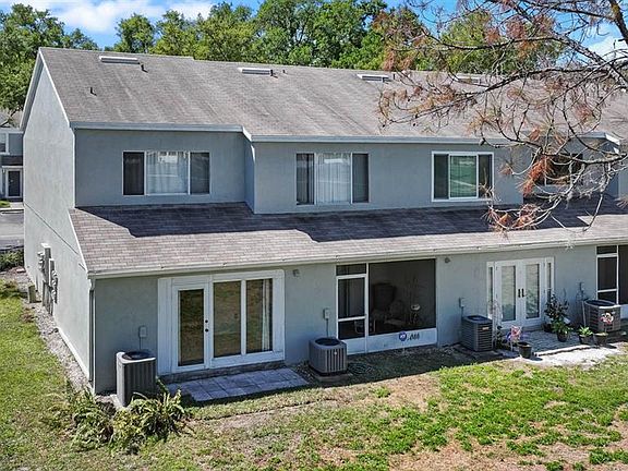 5th image of 2411 LAKE WOODBERRY CIRCLE