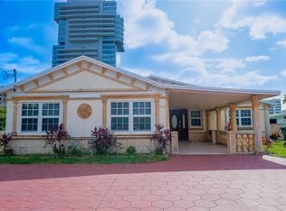 304 SE 9th St, Hallandale, FL 33009