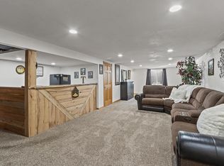 820 N Wright Rd, Janesville, WI 53546