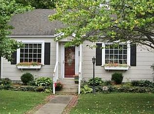 729 Limit St, Leavenworth, KS 66048