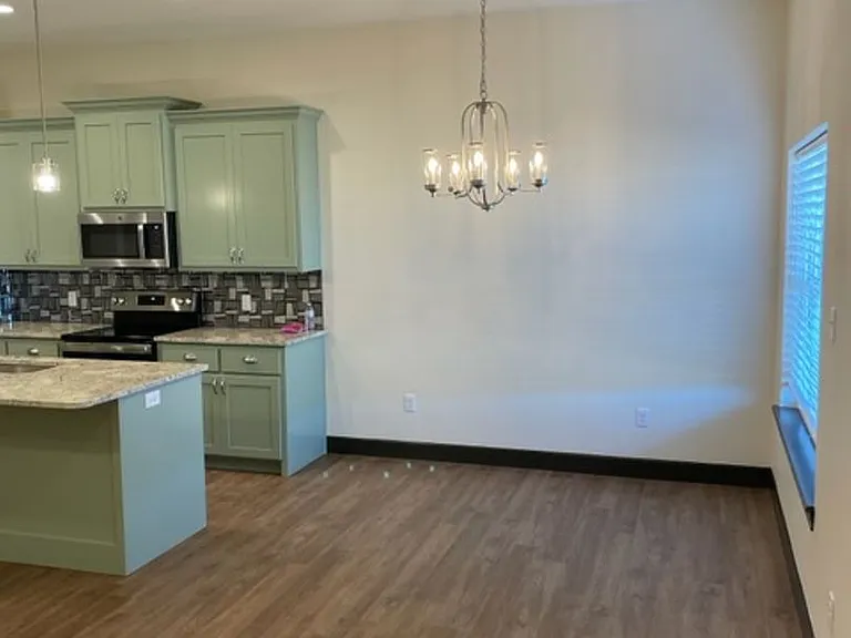 7309 Southern Belle Cir — Photo 8