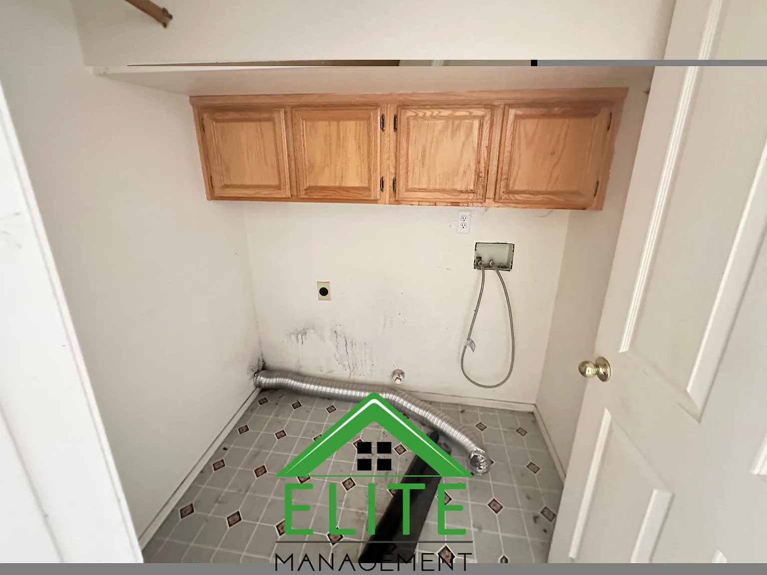 4 bed, 1884 sqft, $2,995 — Photo 4
