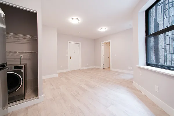 Rented by Sohayegh Enterprises Corp. | media 34