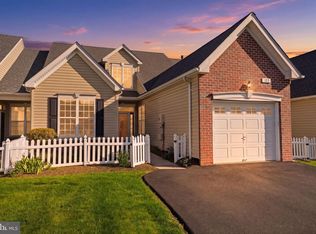 122 Devonshire Way, Sellersville, PA 18960