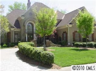 5433 Challisford Ln, Charlotte, NC 28226