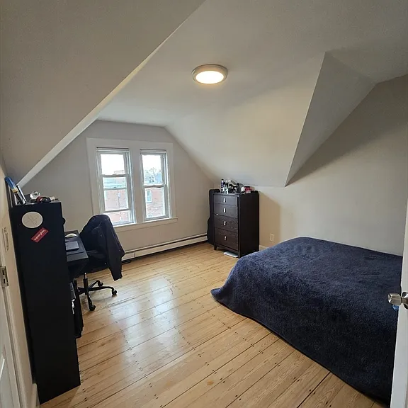 4B Pearl St #4B — Photo 10