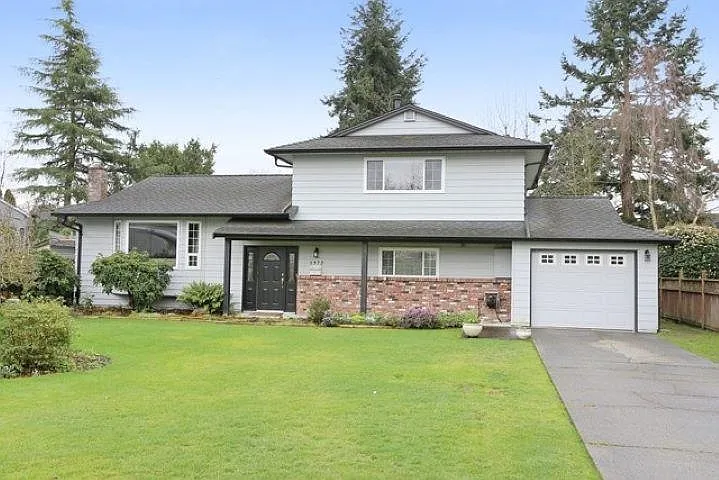 5372 46th Ave