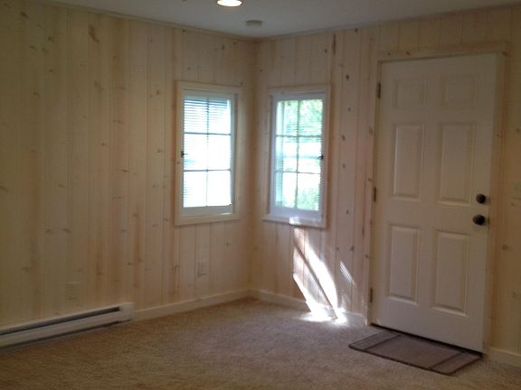 4th image of 3210 W Glen Ave