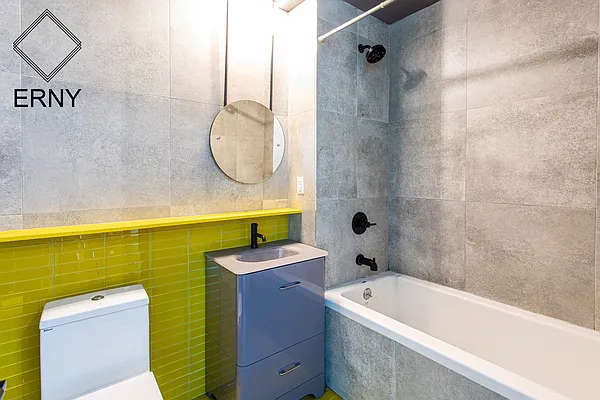 Rented by ERNY LLC | media 7