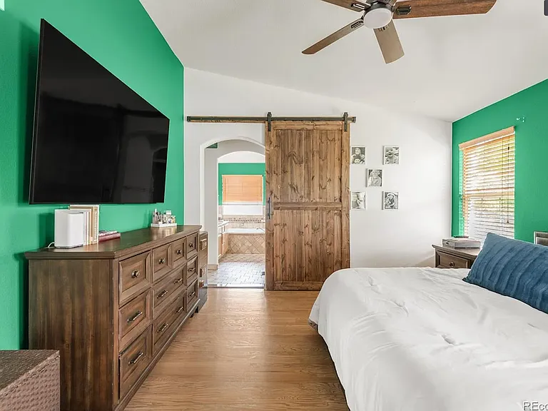 1510 S De Gaulle Cir — Photo 36