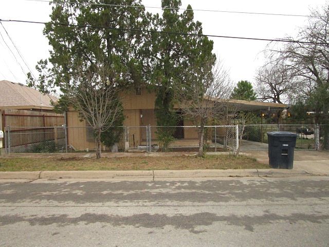 1st image of 956 Avenue D