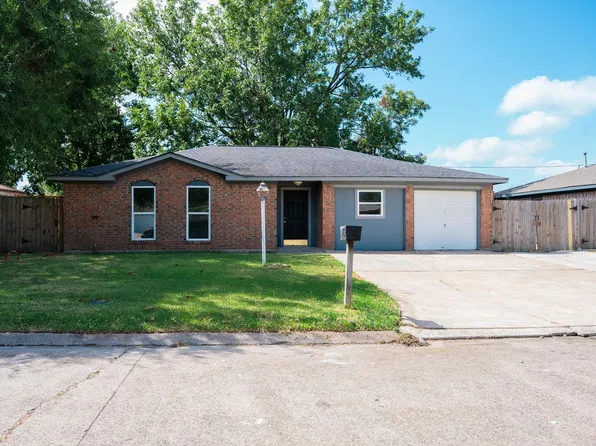3108 Rey Avenue, Baytown, TX 77521