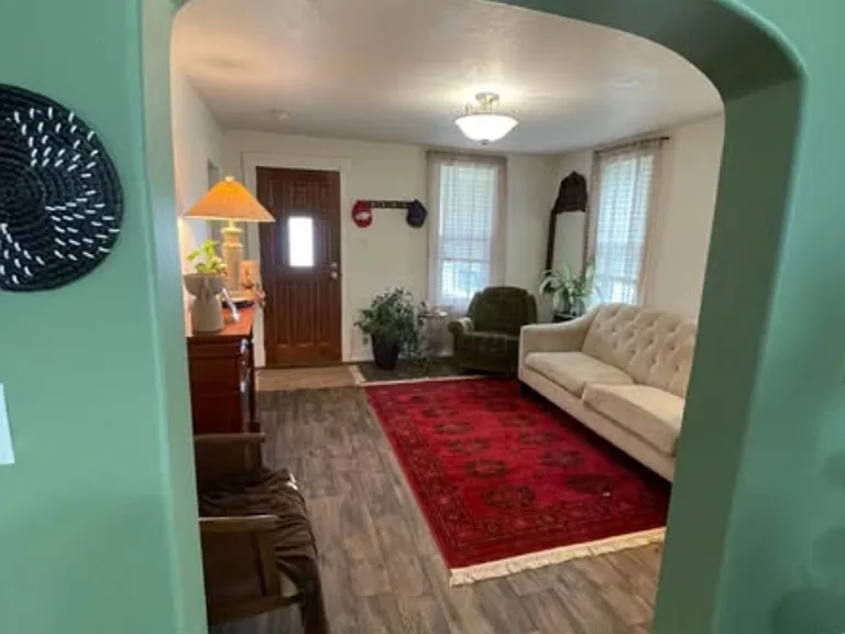 2016 7th St — Photo 4