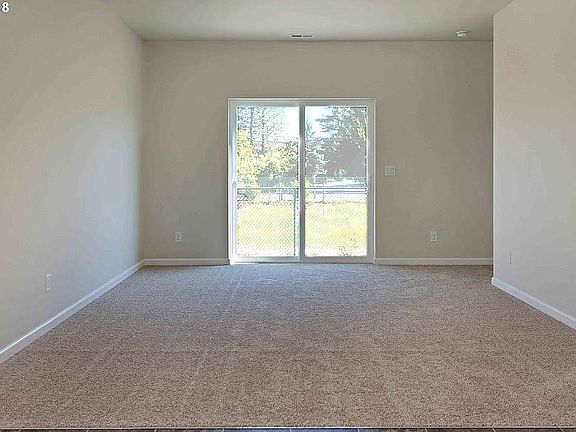 2nd image of 1004 Bear Creek Dr