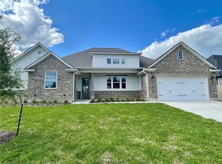 3317 Stoneleigh Rd, Bryan, TX 77808