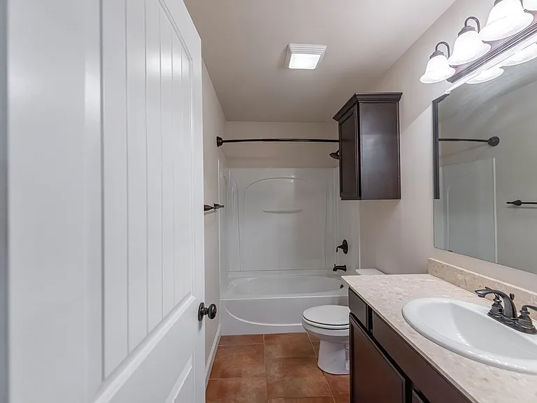 401 Mel Ott Ln — Photo 24