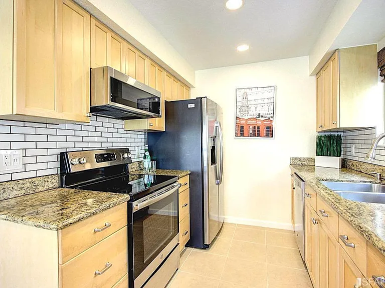 55 Fairmount Ave #313 — Photo 4