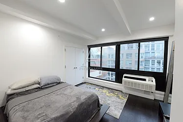 Rented by Peter Ashe