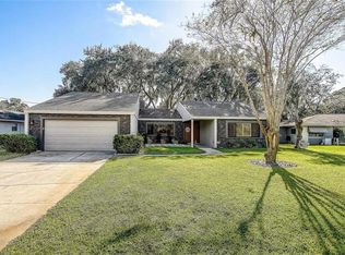 2943 Lake Saxon Dr, Land O Lakes, FL 34639