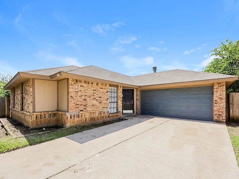 2811 Galemeadow Dr #2 — Photo 1