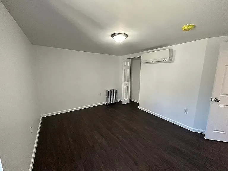 81 Alder St #1 — Photo 14