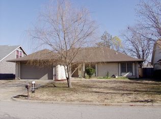 9327 S Oxford Pl, Tulsa, OK 74137