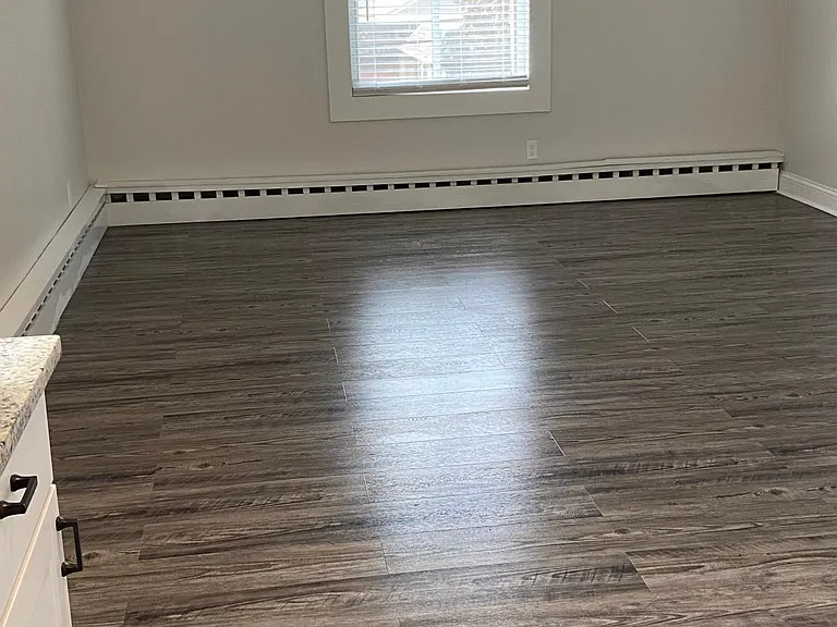 689 Lowry Ave NE #1A — Photo 18