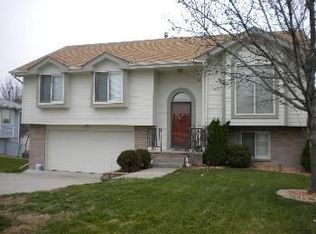 7503 S 48th St, Omaha, NE 68157