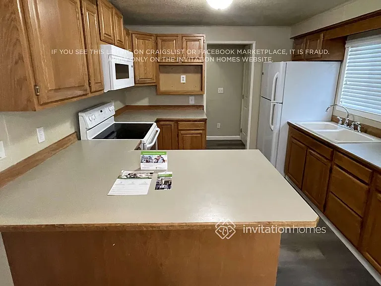 1425 63rd St SE — Photo 9